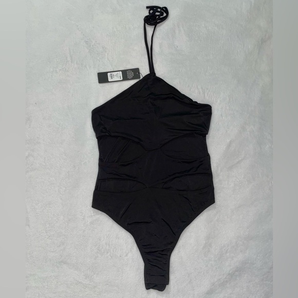 NWT Fashion Nova Cut Out Bodysuit - Picture 4 of 5